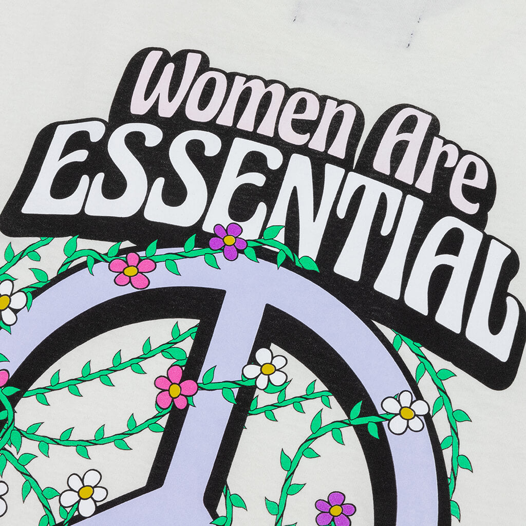 Celebrate Women Tee - Marshmallow